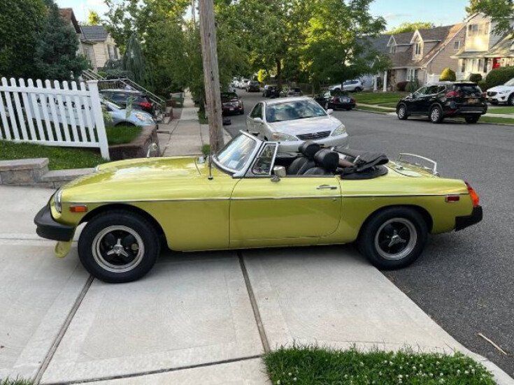 Thumbnail Photo undefined for 1975 MG MGB